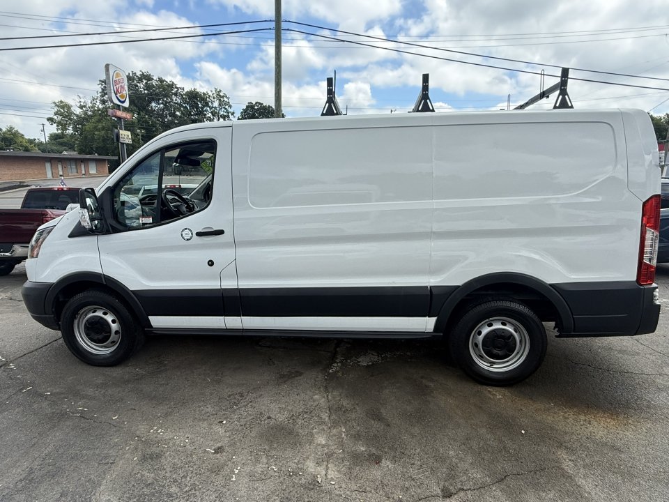 Used 2018 Ford Transit 150 130 Low Roof RWD image 5