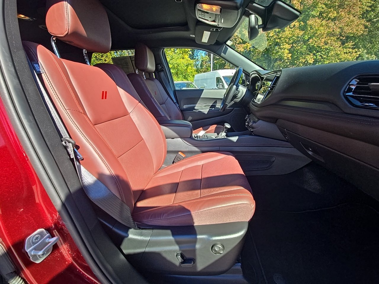 Used 2025 Dodge Durango GT AWD/4WD image 26
