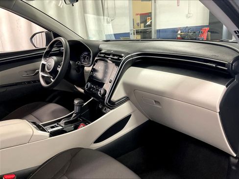 Used 2023 Hyundai Tucson SEL image 14