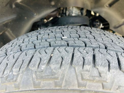 Used 2023 RAM 1500 Big Horn AWD/4WD image 37