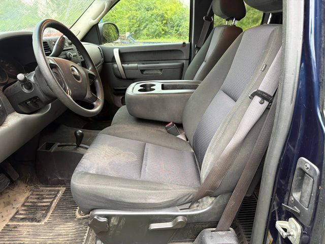 Used 2010 GMC Sierra 1500 SL AWD/4WD image 18