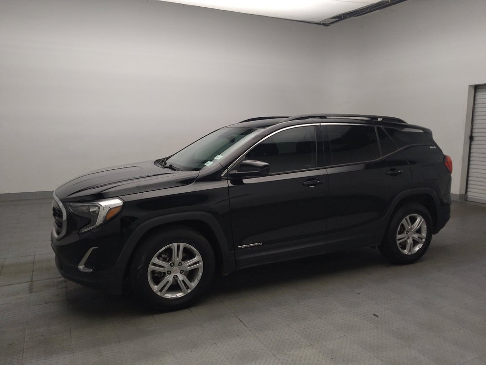 Used 2018 GMC Terrain SLE w/ Driver Convenience Package FWD image 2