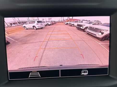 Used 2022 Chevrolet Silverado 1500 Custom image 29