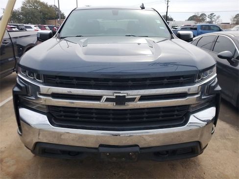 Used 2020 Chevrolet Silverado 1500 LT w/ Texas Edition image 2