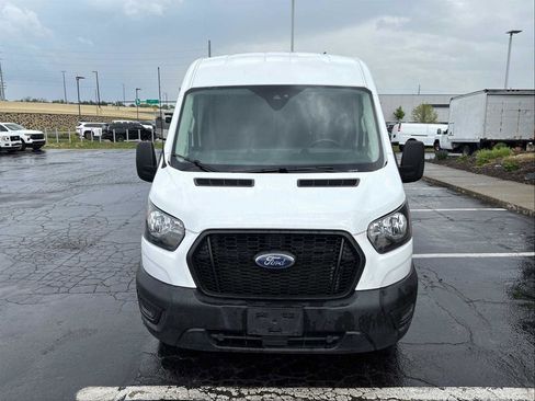 Used 2023 Ford Transit 250 Medium Roof AWD image 3