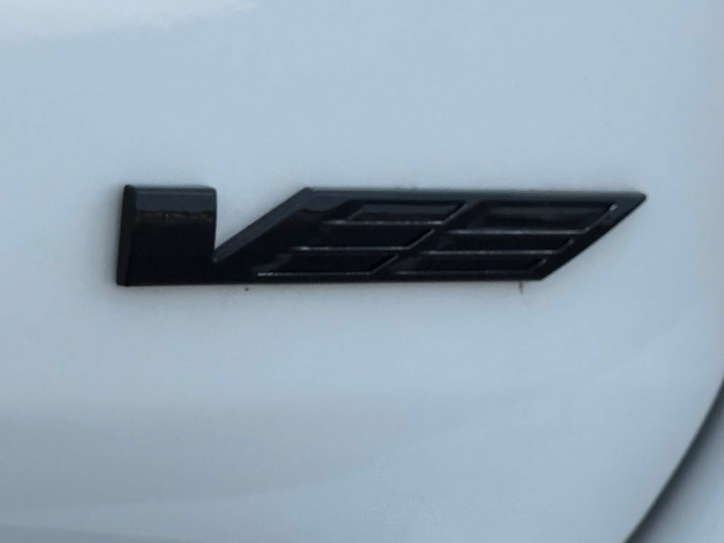 Certified 2025 Cadillac Escalade V w/ LPO, Floor Liner Package AWD/4WD image 11