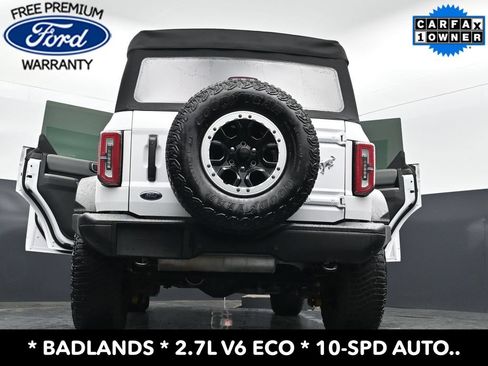 Used 2023 Ford Bronco Badlands w/ Sasquatch Package AWD/4WD image 40