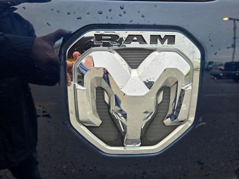 Used 2019 RAM 1500 Big Horn AWD/4WD image 24