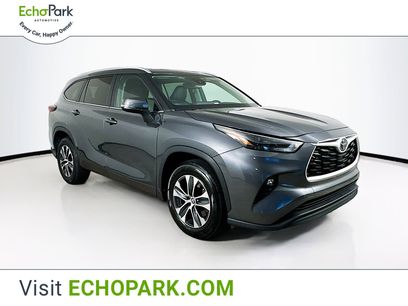 Used 2024 Toyota Highlander XLE
