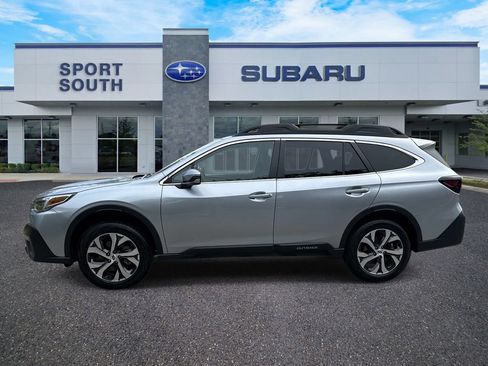 Used 2022 Subaru Outback Limited AWD/4WD image 6