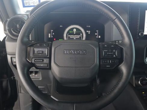 Used 2024 Toyota Land Cruiser image 11
