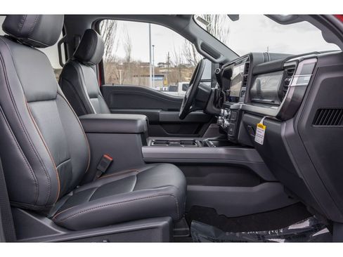 New 2026 Ford F250 Lariat w/ Lariat Premium Package image 11