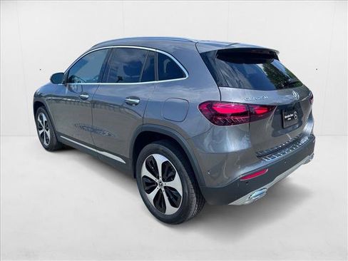 New 2026 Mercedes-Benz GLA 250 4MATIC image 9