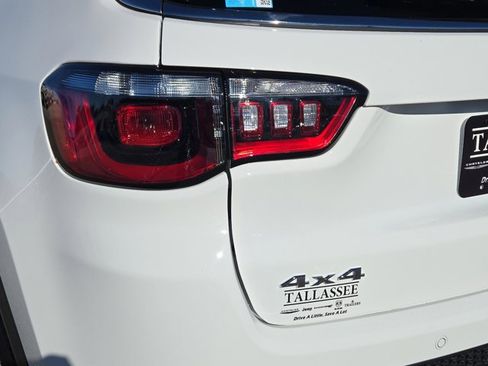 New 2026 Jeep Compass Limited AWD/4WD image 19