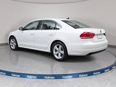 Used 2014 Volkswagen Passat 1.8T SE FWD image 8