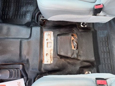 Used 2011 Ford F450 XL w/ PWR Equipment Group image 28