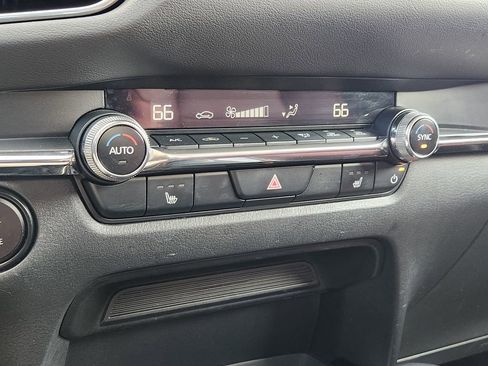 Used 2024 MAZDA CX-30 AWD 2.5 S w/ Preferred Package image 9