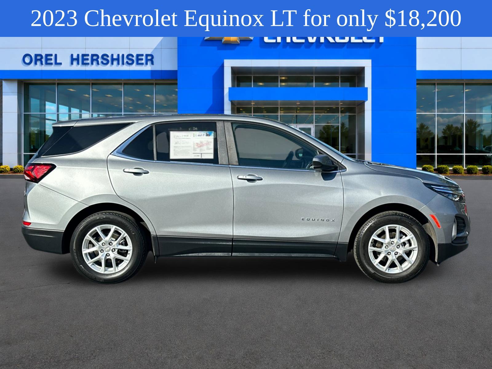 Used 2023 Chevrolet Equinox LT w/ LPO, Floor Liner Package FWD image 4