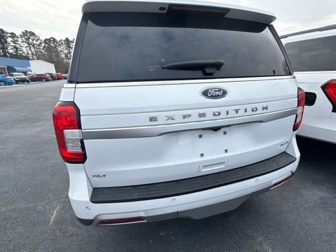Used 2023 Ford Expedition Max XLT image 25
