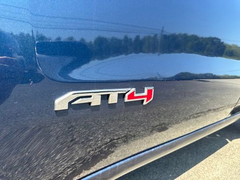 Used 2019 GMC Sierra 1500 AT4 w/ AT4 Premium Package AWD/4WD image 40