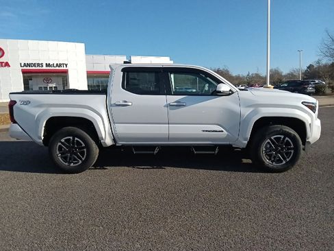 New 2026 Toyota Tacoma TRD Sport image 2