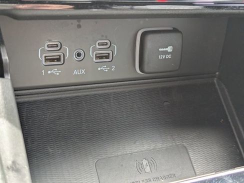 Used 2024 Jeep Grand Cherokee L Altitude AWD/4WD image 31
