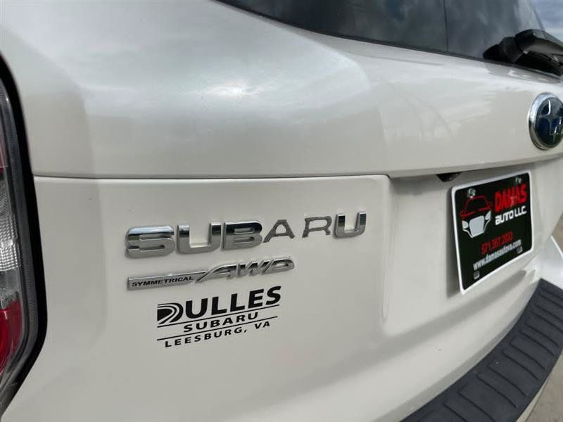 Used 2015 Subaru Forester 2.5i Touring w/ Eyesight & Navigation System AWD/4WD image 41