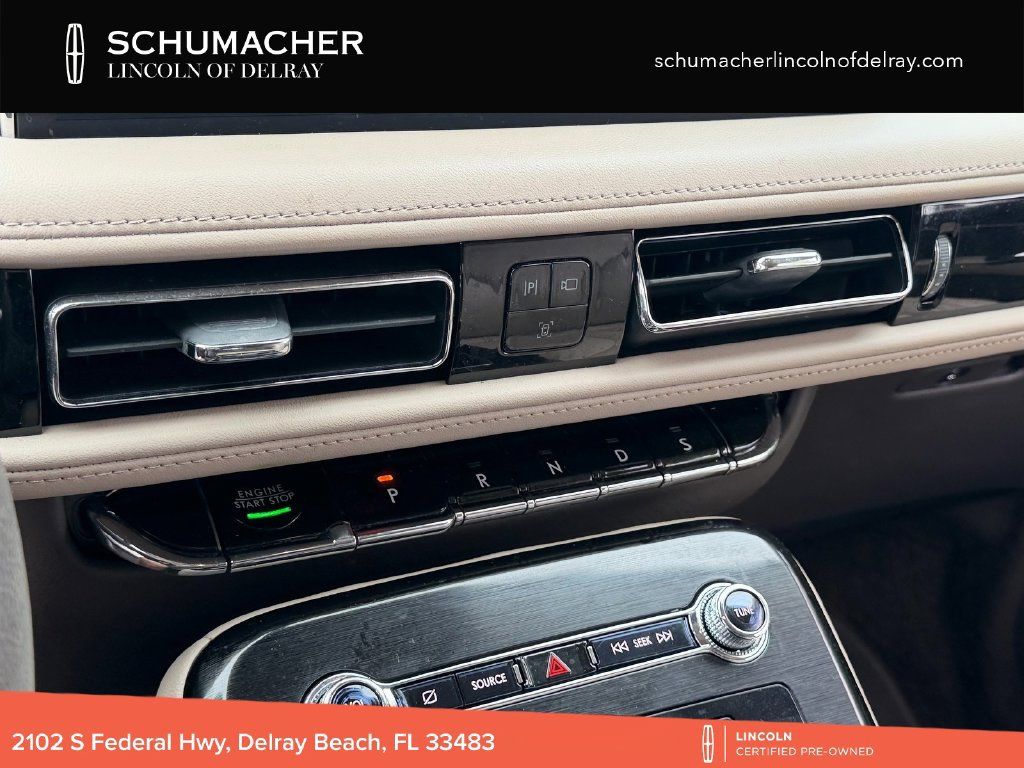 Used 2022 Lincoln Nautilus FWD w/ Premium Package image 20