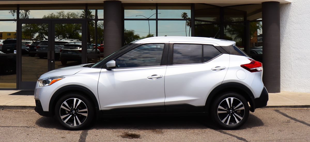 Used 2018 Nissan Kicks SV FWD image 8