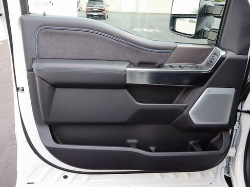 New 2026 Ford F250 Platinum w/ Tremor Off-Road Package image 26