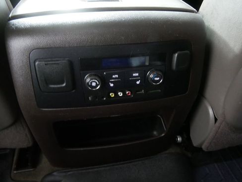 Used 2016 GMC Yukon Denali w/ Open Road Package image 22