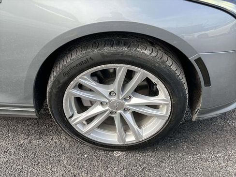 Used 2023 Cadillac CT4 Luxury w/ Sun And Sound Package image 8