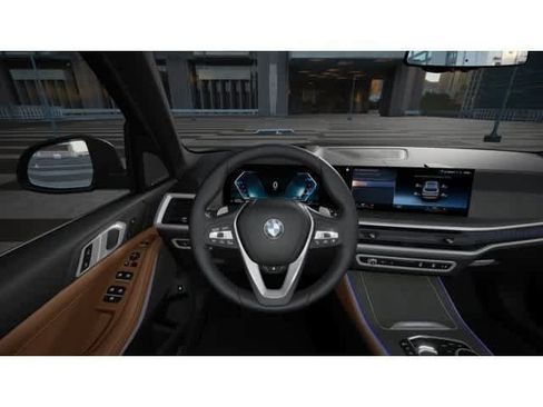 New 2026 BMW X5 xDrive50e w/ Premium Package AWD/4WD image 13