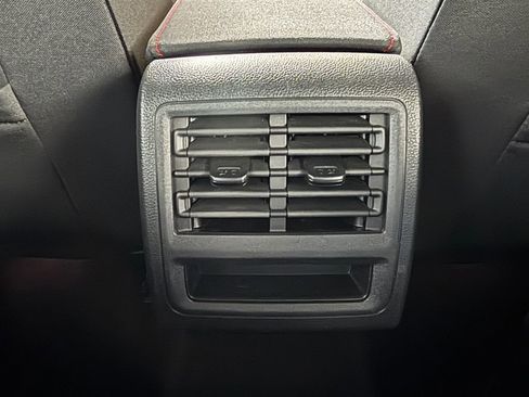 Used 2022 Volkswagen GTI S image 20
