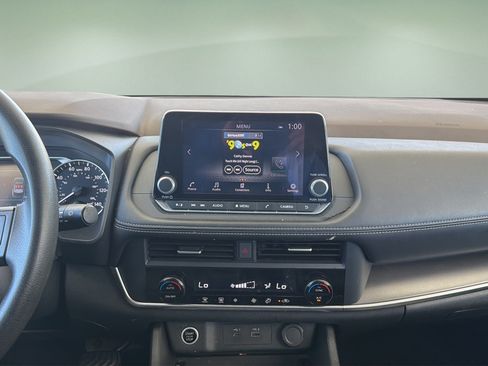 Certified 2023 Nissan Rogue SV AWD/4WD image 8
