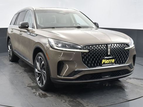 New 2025 Lincoln Aviator Reserve w/ Equipment Group 201A image 1