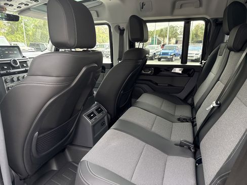 New 2026 INEOS Grenadier image 31