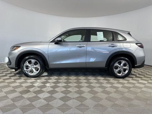 Used 2023 Honda HR-V LX image 4