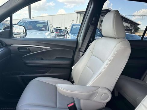 Used 2023 Honda Passport EX-L image 15