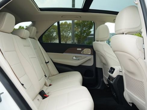 Used 2026 Mercedes-Benz GLE 350 4MATIC image 37