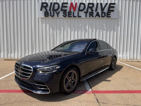 Used 2022 Mercedes-Benz S 580 4MATIC Sedan image 1