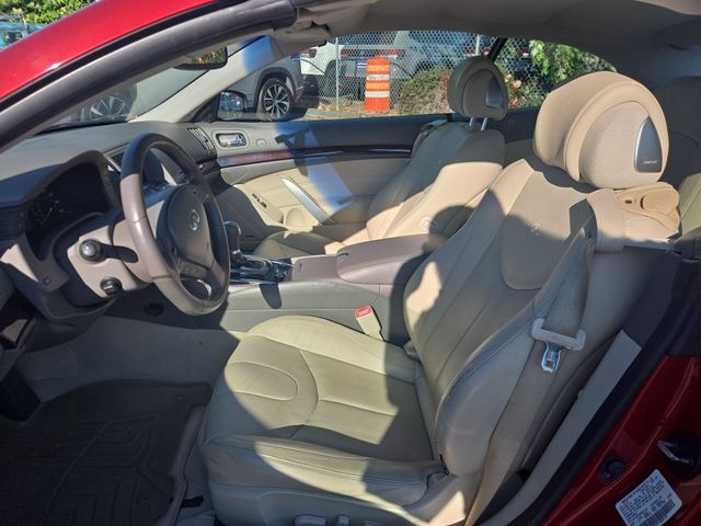 Used 2014 INFINITI Q60 Convertible w/ Premium Package RWD image 5