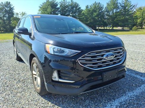 Used 2019 Ford Edge SEL w/ Equipment Group 201A AWD/4WD image 9