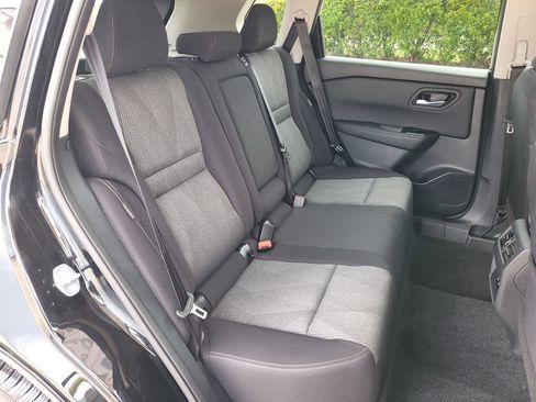 Used 2026 Nissan Rogue SV FWD image 15