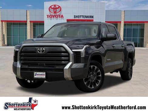 Used 2022 Toyota Tundra Limited AWD/4WD image 1
