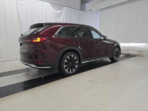 Used 2024 MAZDA CX-90 Plug-In Hybrid w/ Premium Pkg AWD/4WD image 4