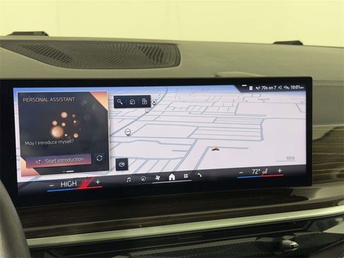 Used 2024 BMW X7 xDrive40i w/ Premium Package image 27