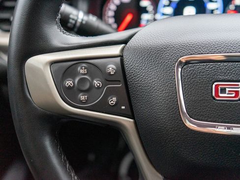 Used 2023 GMC Acadia Denali w/ Black Diamond Edition image 23