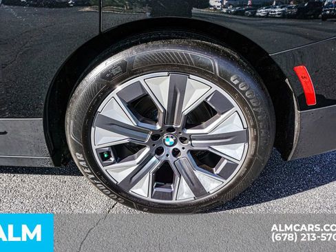 Used 2022 BMW iX xDrive50 w/ Convenience Package image 18