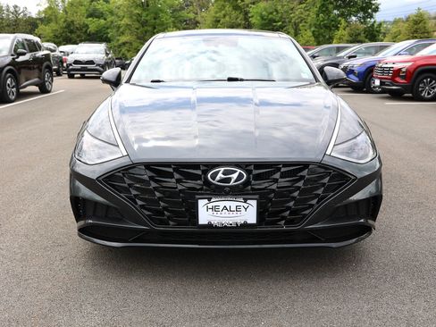 Used 2020 Hyundai Sonata Limited FWD image 2